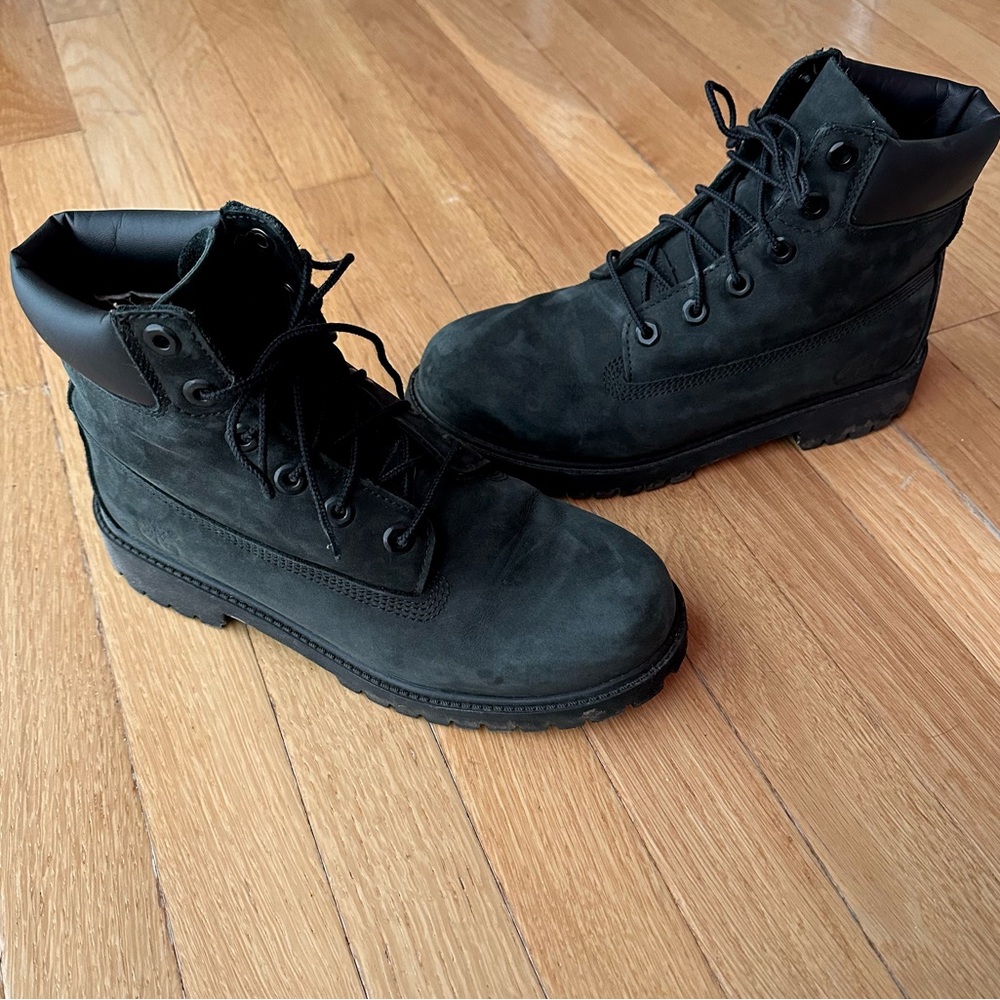 Timberland | Black Suede Boots